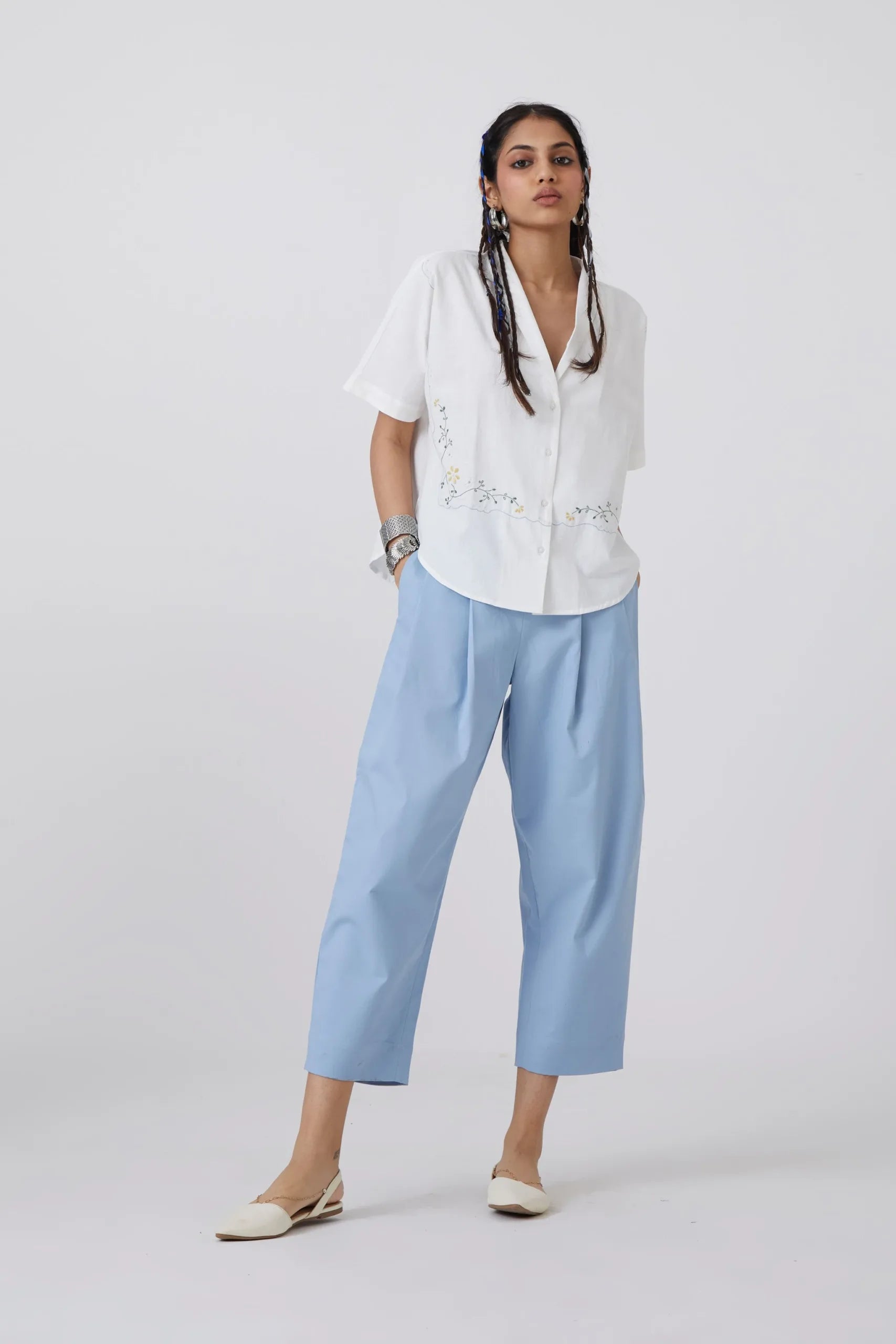 HandEmbroideredWhiteShirt_9